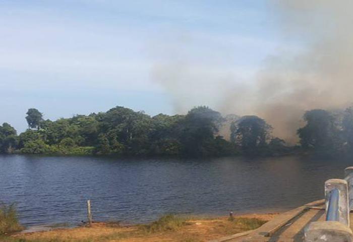 Pemasangan Patok Batas Danau Mukomuko Hampir Rampung
